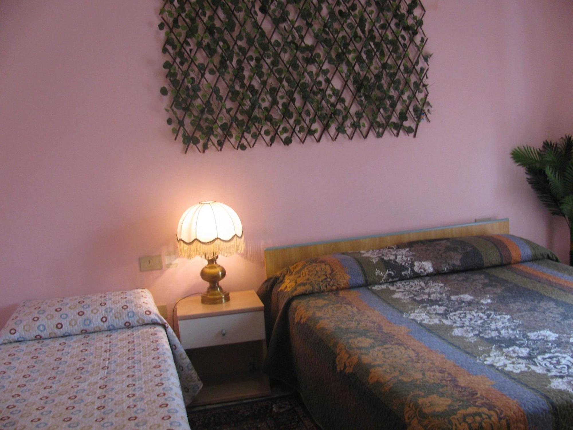 The Caponi Bros Bed & Breakfast Mestre Ruang foto