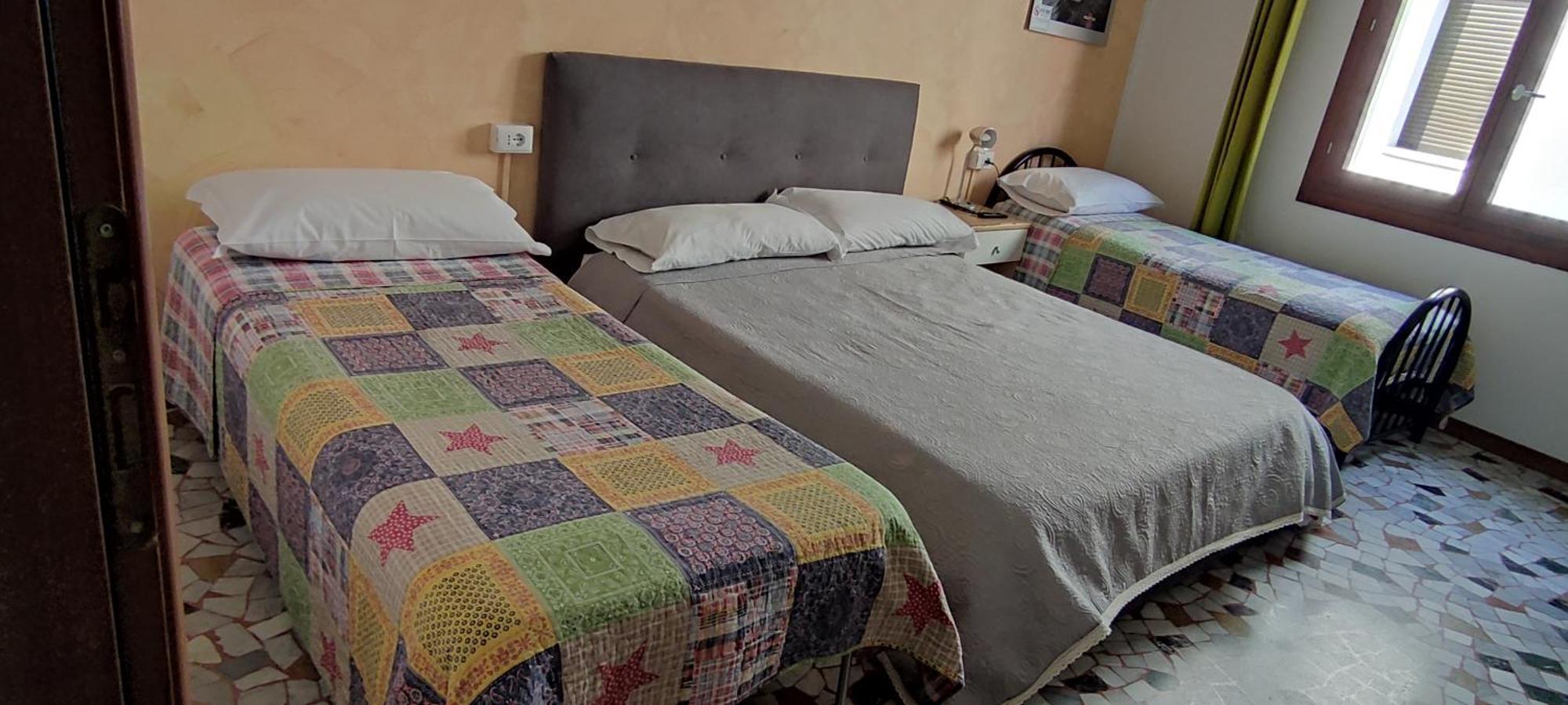 The Caponi Bros Bed & Breakfast Mestre Bagian luar foto