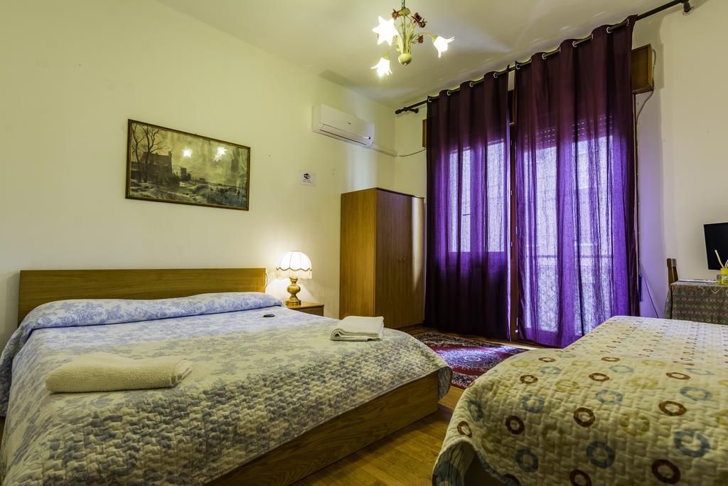 The Caponi Bros Bed & Breakfast Mestre Bagian luar foto