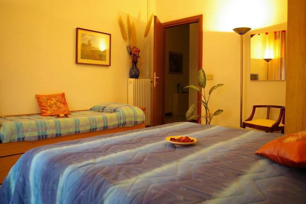 The Caponi Bros Bed & Breakfast Mestre Bagian luar foto