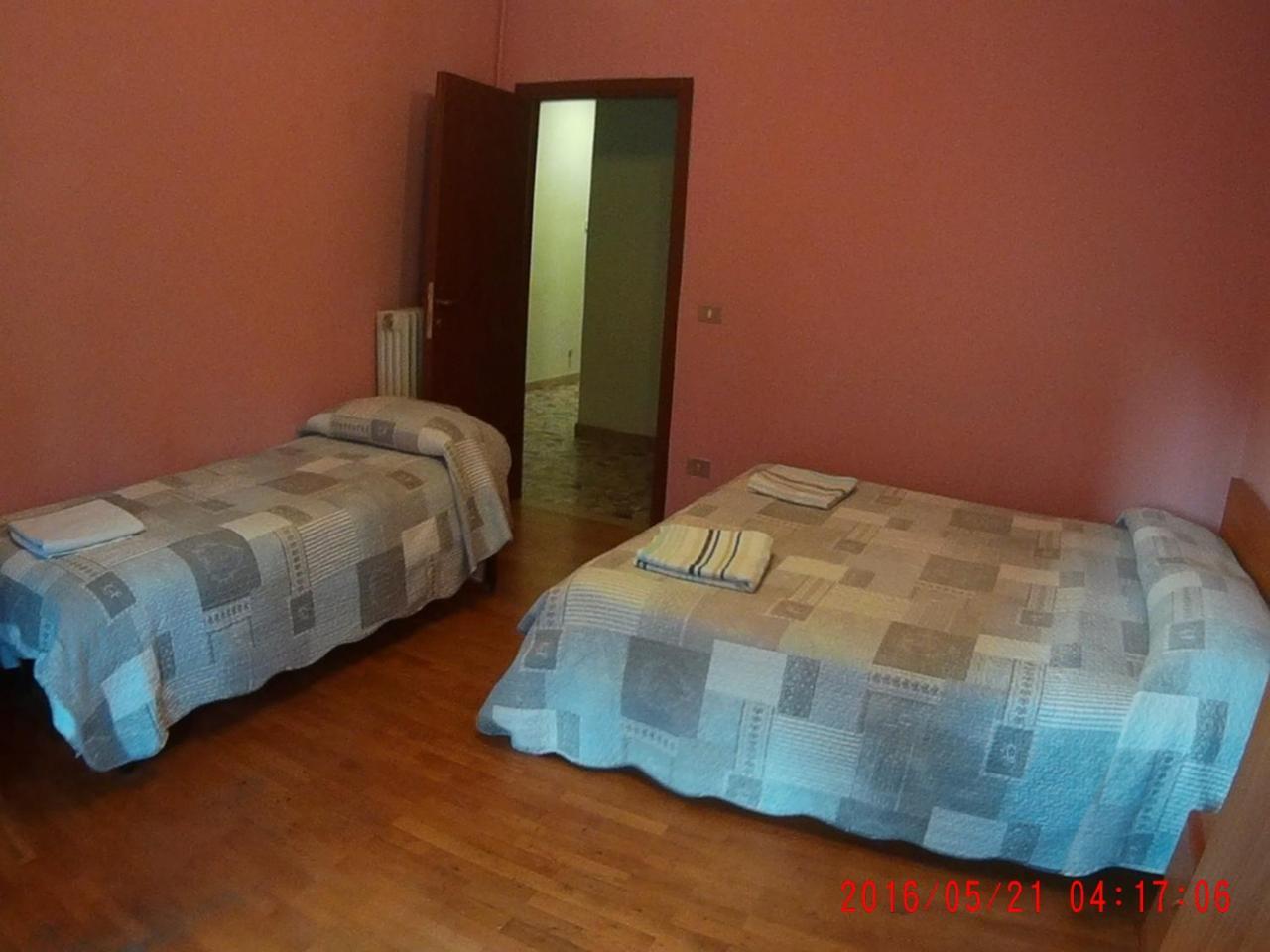 The Caponi Bros Bed & Breakfast Mestre Bagian luar foto